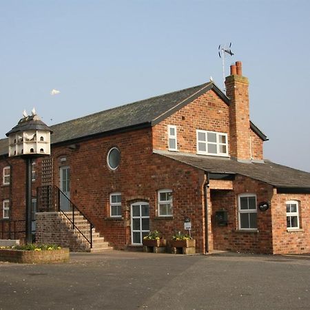 Wall Hill Farm Нортвич Экстерьер фото